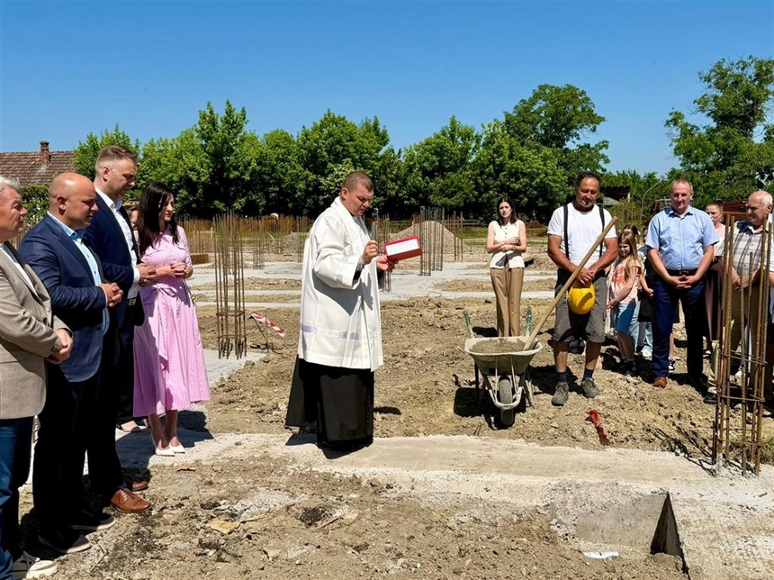 Počela izgradnja nove osnovne škole u Retkovcima