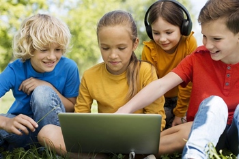 Centru za sigurniji internet odobreni preventivni programi u školama