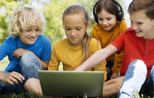 Centru za sigurniji internet odobreni preventivni programi u školama