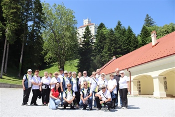 Tragovima mađarske baštine: Vukovarski Mađari posjetili Trakošćan
