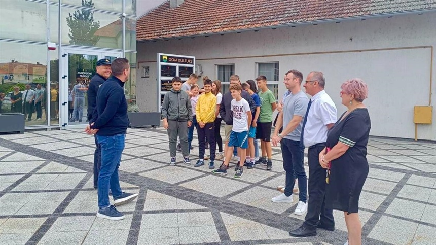 Pijane naočale i pokazna vježba hitne pomoći: U Otoku obilježen Svjetski dan biciklista