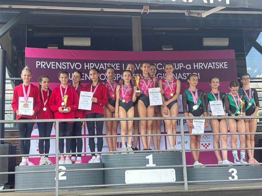 Vukovarske su gimnastičarke na Prvenstvu i Kupu Hrvatske osvojile dva srebra ekipno, te srebro i broncu pojedinačno