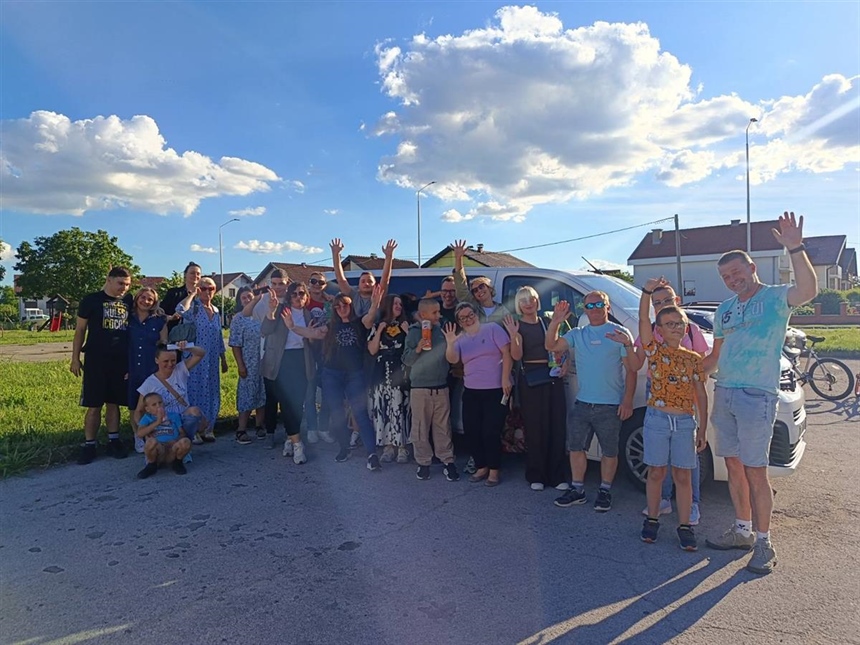 ECOFUN vozilo stiglo u Vukovar: Kotači promjene za inkluzivniju budućnost