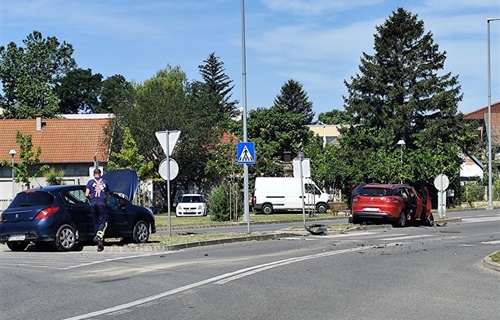 Prometna nesreća na kružnom toku prema Vinkovcima