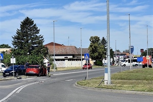 Oduzimanje prednosti uzrok nesreće na vukovarskom kružnom toku: teško ozlijeđena 78-godišnja putnica