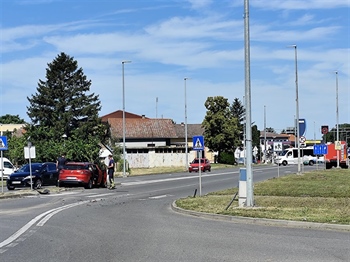Oduzimanje prednosti uzrok nesreće na vukovarskom kružnom toku: teško ozlijeđena 78-godišnja putnica