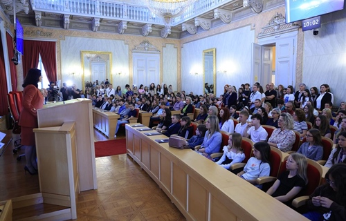 Osječko-baranjska županija nagradila 142 učenika za izvrsne rezultate...