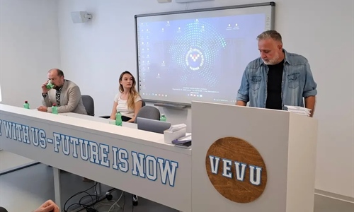Sedmo izdanje festivala okuplja istaknuta imena medijske scene iz...