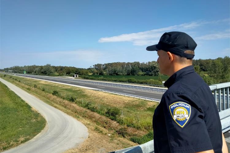 Prometni vikend na cestama županije: 11 nesreća, dvoje ozlijeđenih i desetci prekršaja