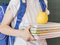 Za prehranu, prijevoz i udžbenike učenika osigurano 125 milijuna eura