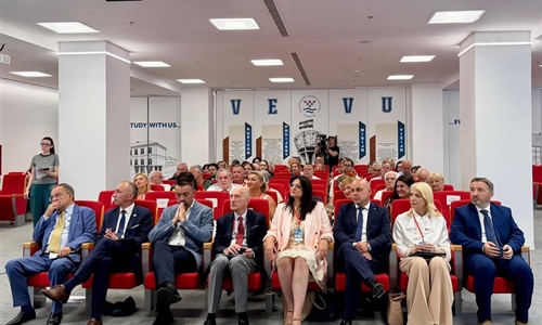 Kako preobraziti Hrvatsku? U Vukovaru otvoren 7. Hrvatski iseljenički...