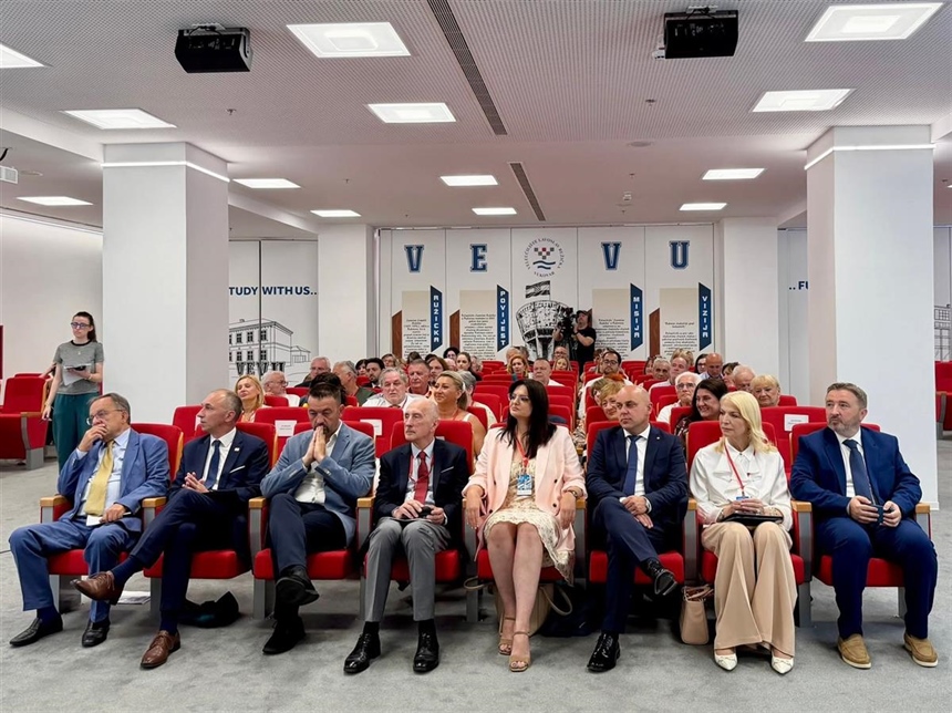 Kako preobraziti Hrvatsku? U Vukovaru otvoren 7. Hrvatski iseljenički kongres