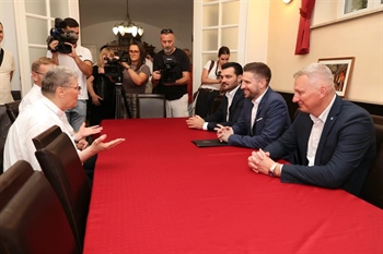 Grad Osijek donirao novih 150 tisuća eura za obnovu konkatedrale