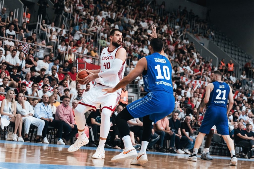 Hrvatska košarkaška reprezentacija u Osijeku je pobijedila Izrael sa 103:75