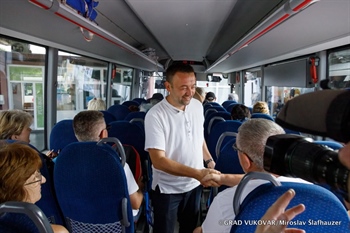 Započeo program jednodnevnih ljetnih odmora za umirovljenike