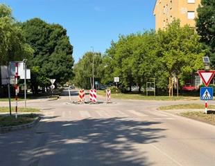 Sigurniji put do škole: U Vinkovcima uvedena Zona 30 kod OŠ Antuna...