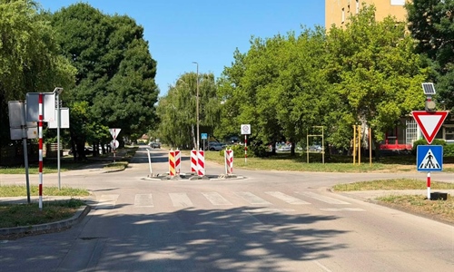 Sigurniji put do škole: U Vinkovcima uvedena Zona 30 kod OŠ Antuna...