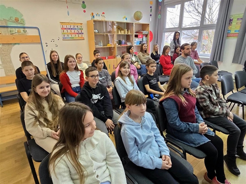 Više prvašića i više osnovnoškolaca u Vukovarsko-srijemskoj županiji