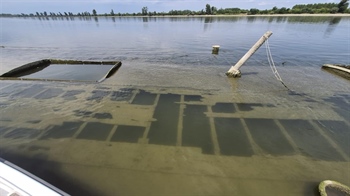 Dunav u Opatovcu otkrio gotovo stoljetnu tajnu: Iz dubine izronili ostaci starog broda