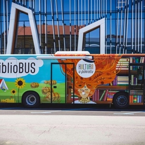 Dvadeset godina Bibliobusa: Knjiga na kućnom pragu za gotovo 1.300...