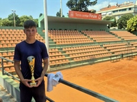 Mladi Vinkovčanin Rafael Halužan najbolji na turniru do 16 godina