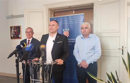 Vukovarsko-srijemska županija i dalje bez afričke svinjske kuge,...