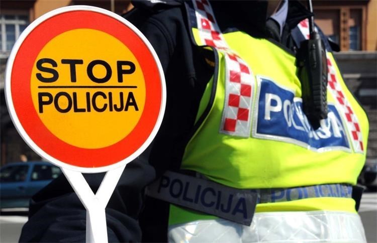 Policija izvijestila o tri prometne nesreće i 40 prekršaja brzine