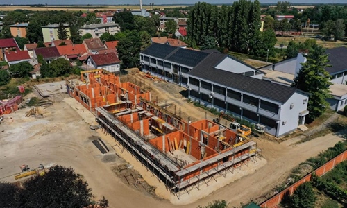 Napreduju radovi na dogradnji Osnovne škole Vladimira Nazora u Vinkovcima
