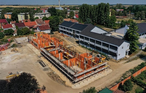 Napreduju radovi na dogradnji Osnovne škole Vladimira Nazora u Vinkovcima