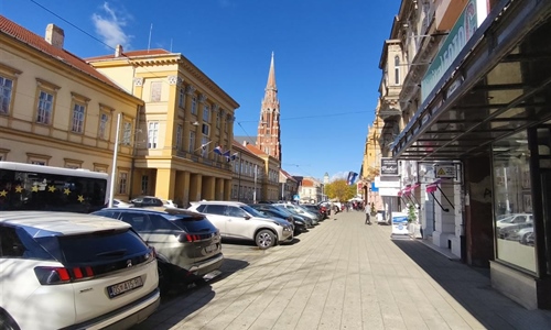 Osijek pred uvođenjem naplate parkiranja: Retfala zasad ostaje izvan...