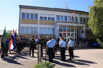 Baranja se prisjetila svojih prvih policijskih žrtava: Obilježeno 35 godina hrvatske policije i 30 godina od povratka