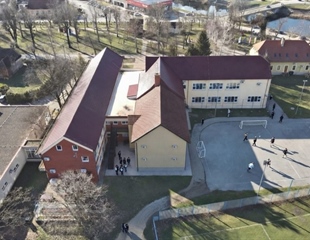Nove učionice, dizalo i sportsko igralište za školu u Cerni