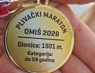 Vukovarka zlatna u Omišu