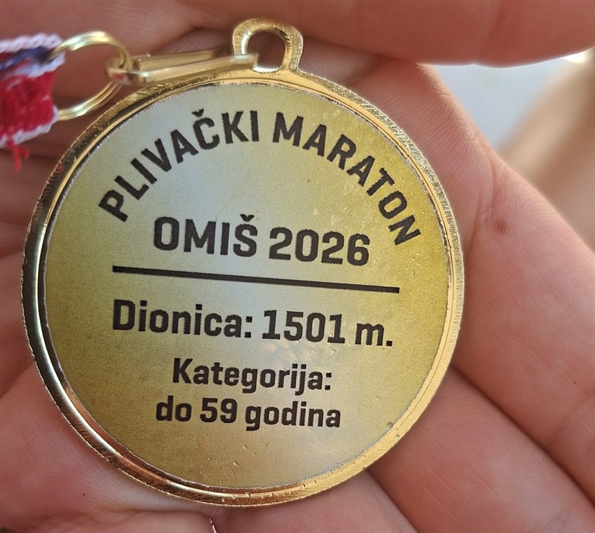 Vukovarka zlatna u Omišu