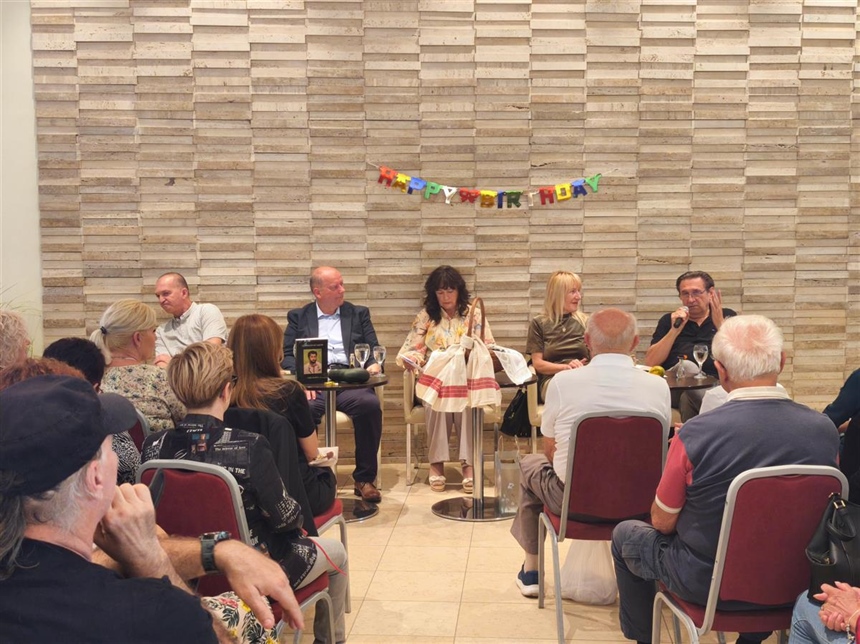 Dani smijeha u Hrvatskom domu Vukovar otvoreni predstavljanjem knjige „I ludolozi su l(j)udi