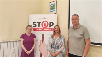 Zdravstveni djelatnici učili kako prepoznati rizik i spriječiti ovisnost