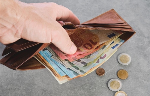 Mislila da ulaže u naftu, pa ostala bez ogromne svote novca