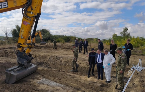 Ministar Medved obišao lokaciju na Priljevu na kojoj se traže nestali:...