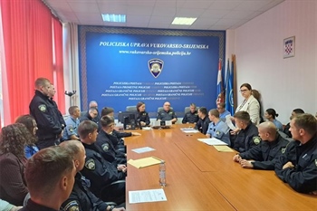 26 mladih policajaca i policajki krenulo u prve službene zadaće
