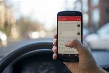 Mobitel za volanom pod povećalom: Policija od ponedjeljka pojačano nadzire vozače