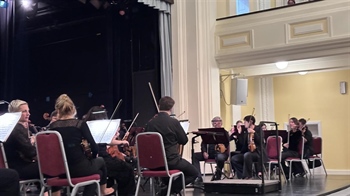 Zagrebačka filharmonija ponovno ispunila Hrvatski dom u Vukovaru: Večer Sorkočevića, Mozarta i Beethovena