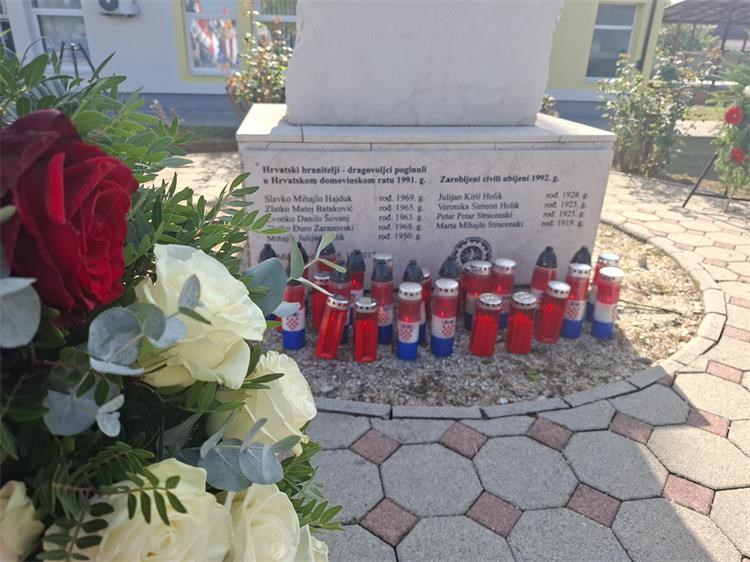 U Mikluševcima obilježena 35. godišnjica stradavanja mještana