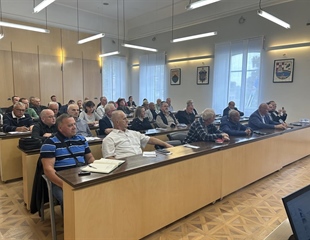 U Vukovaru održana edukacija o izborima vijeća i predstavnika...