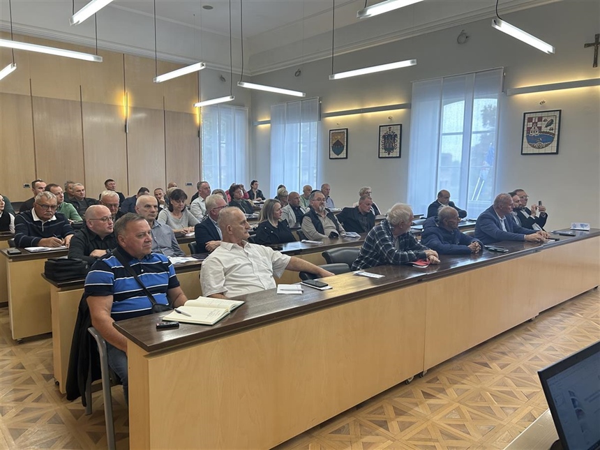 U Vukovaru održana edukacija o izborima vijeća i predstavnika nacionalnih manjina
