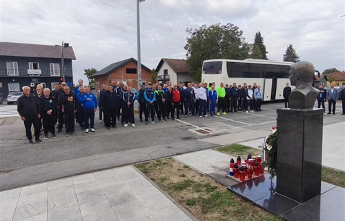 Blago Zadro u središtu 21. memorijalnog boćarskog turnira