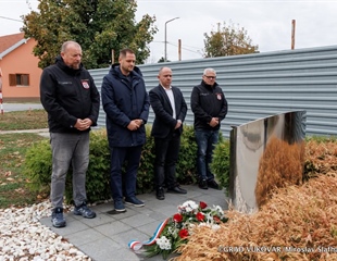 Grad Vukovar odao počast pukovniku Velimiru Đereku Sokolu, jednom od...