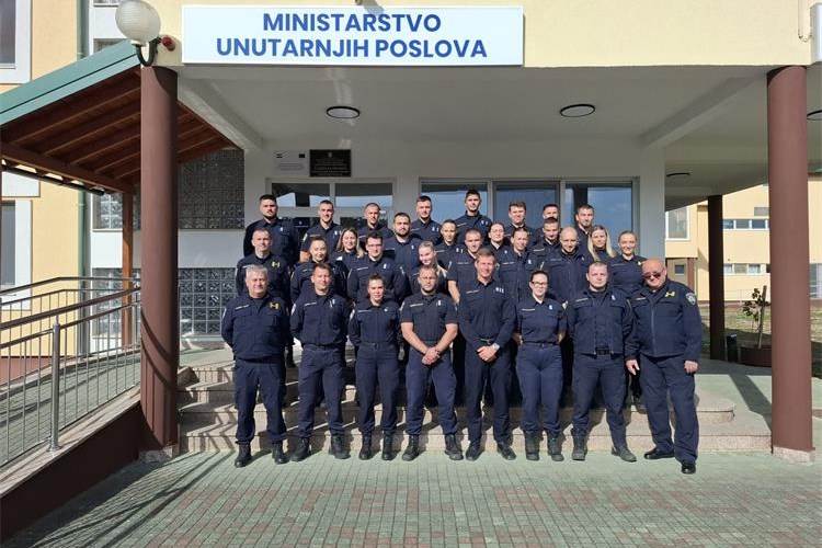 U Spačvi osposobljeno 29 novih stručnjaka za zaštitu granice: Najbolji rezultat ostvario Mihovil Cindrić