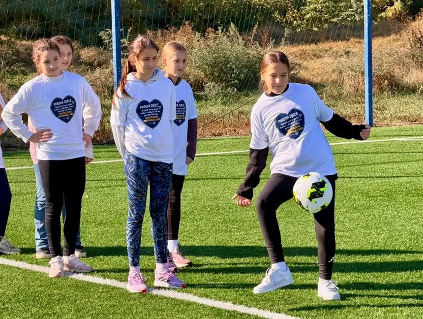 Vinkovci ugostili nogometni kamp nacionalnih manjina: Djeca poručila – ne rasizmu!