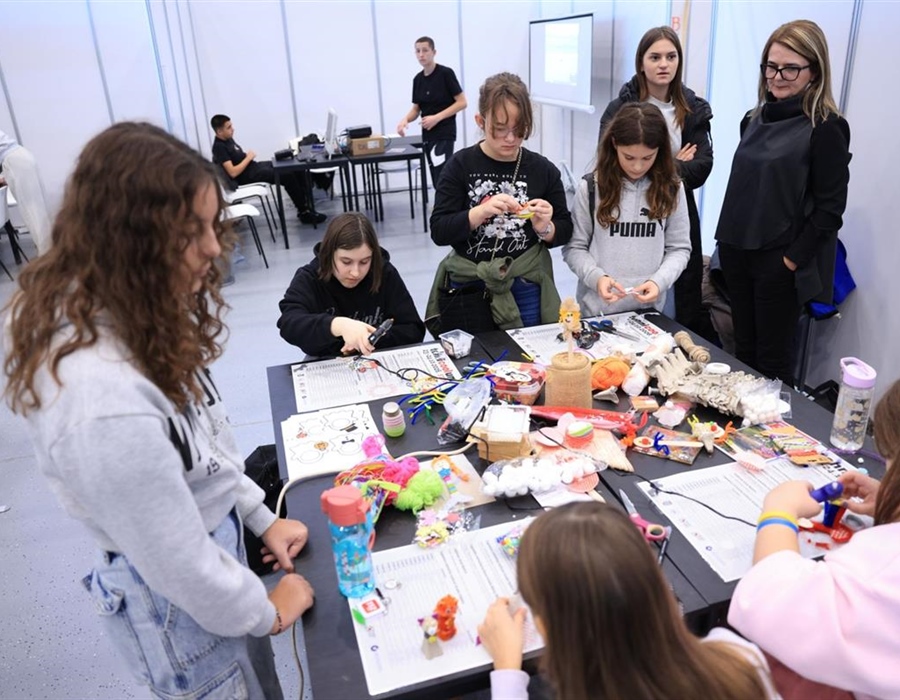 Tehnologija, robotika i inovacije u središtu pozornosti: Tehnicoolum...