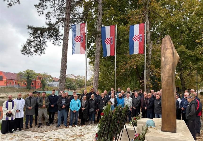 U Vinkovcima obilježena 35. obljetnica osnutka 65. Vinkovačkog samohodnog topničko-raketnog divizijuna PZO-a